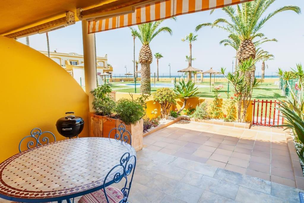 Apartment Acogedor En Primera Linea De Playa Tarifa